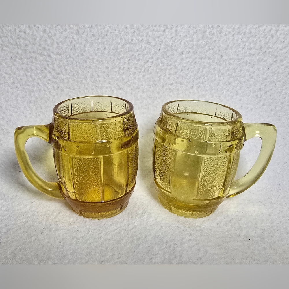 Amber Glass Barrel Mugs